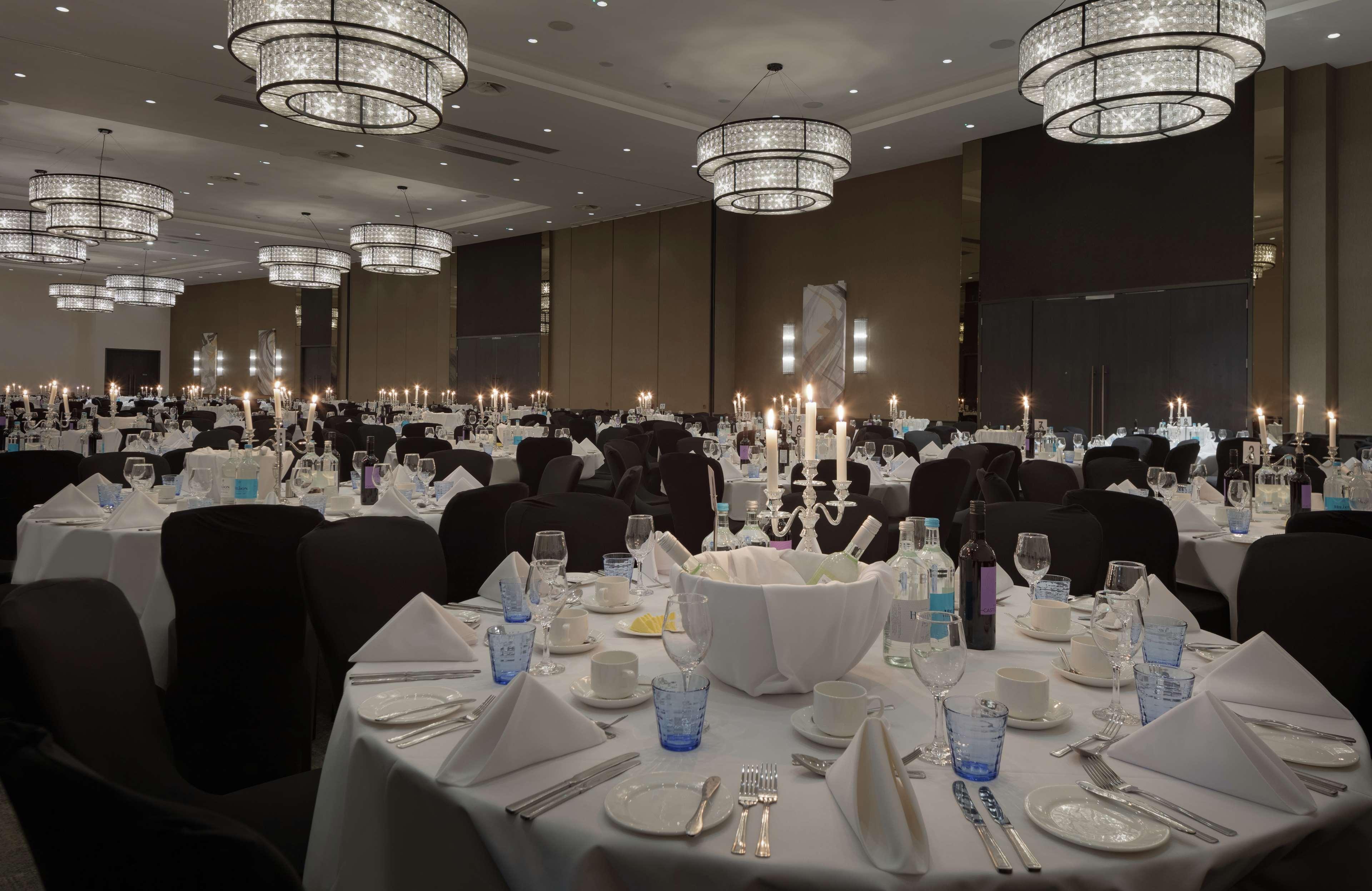 Hilton Southampton - Utilita Bowl Hotel Exterior foto